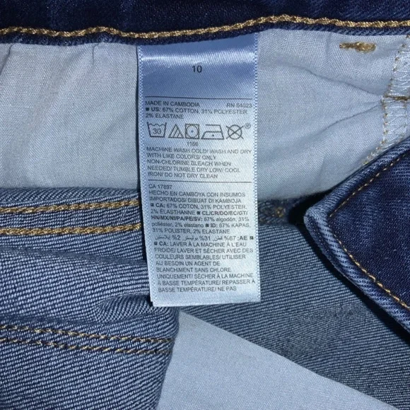 Old Navy Power Straight jeans Sz 10 Distressed - Picture 5 of 5